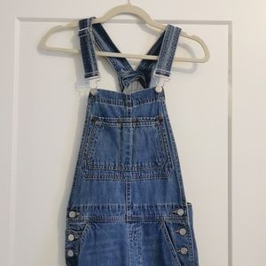GAP straight leg overalls XS